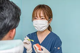 歯科衛生士西2